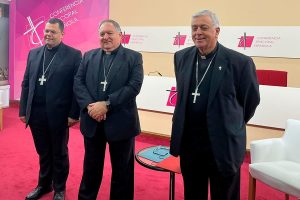 Los Obispos de las Diócesis de Canarias: «Una luz de esperanza para los menores migrantes»